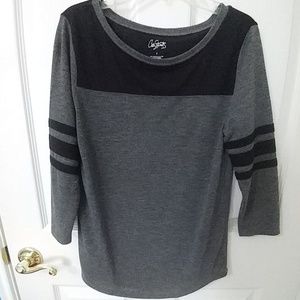 Black and grey color blocked t-shirt